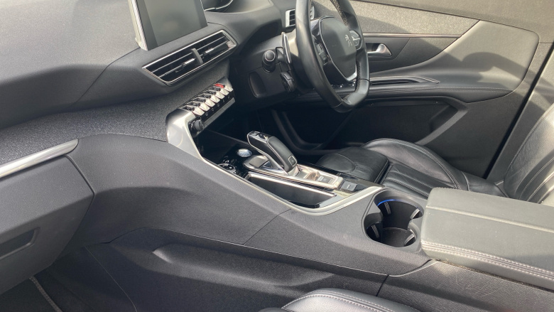 Peugeot 5008 1.2 PureTech Allure 5dr EAT8 Petrol Estate